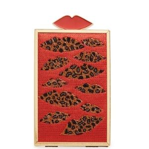 ALICE + OLIVIA X DONALD ROBERTSON SOPHIA
CLUTCH IN CHEETAH | Never Used/Like New